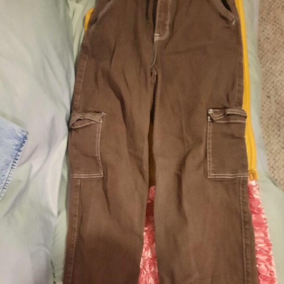 Hollister brown - Picture 1 of 3